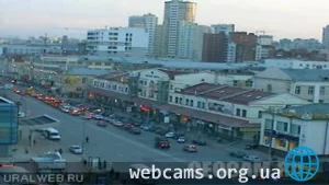 Веб-камера на перекрестке 8 Марта и Малышева
