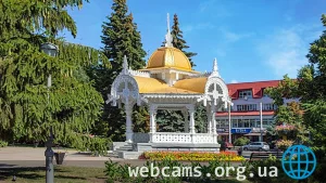 Веб-камера в сквере Харитоненко, Сумы