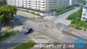 Веб-камера на перекрёстке Ленинградская/Чайковского, Бийск