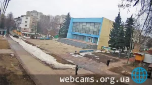 Веб-камера у кинотеатра «Дружба» в Сумах