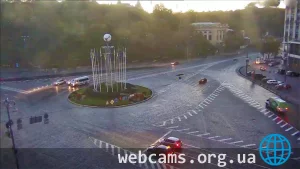 Поворотная веб-камера на Европейской площади Киева