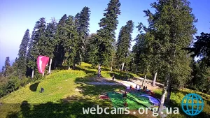 Веб-камера на горе Мамдзышха, старт парапланов