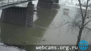 Webcam with a view of the Kaltansky Bridge and the water level scale in the Kondoma River, Kaltan