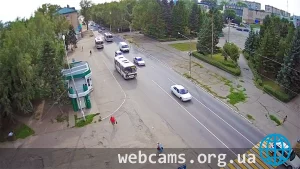 Веб-камера у остановки «Красноармейская» в Бийске