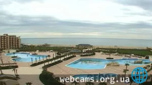 Отель Majestic Hotel & Residence