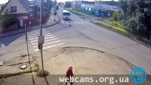 Webcam at the crossroads of Revolution/Moprovsky, Biysk