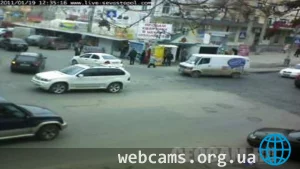 Перекресток улиц Очаковцев и Адмирала Октябрьского
