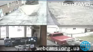 Камеры наблюдения в доме Пита