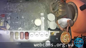 Веб-камера в пиццерии «Pizza Mizza»